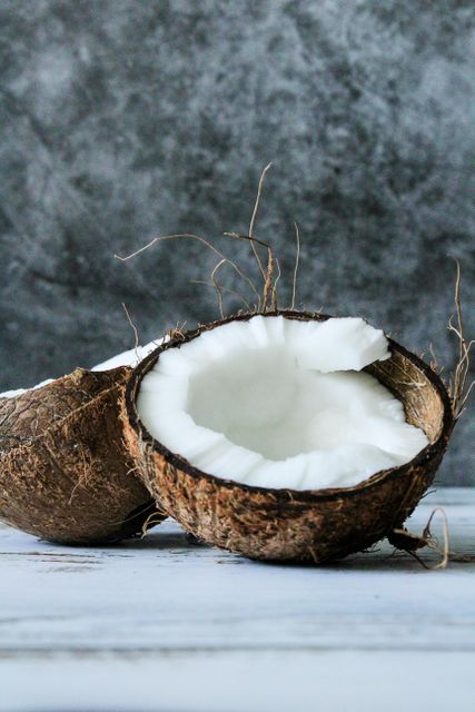 semi husk coconuts - Image 3