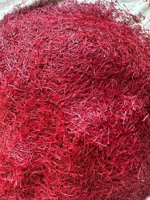 Saffron Origin Kashmir Sourcing Method Direct From - Image 1