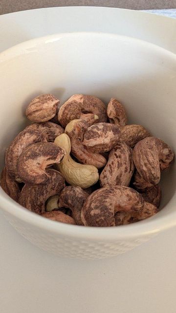 Cashew Kernels Premium Quality of grade W180 - Image 1