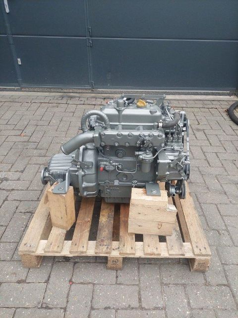 Doosan Excavator Forklift Marine Diesel Engine Yanmar 4TNV106T 4D106 4D98 4D88 Develon Komatsu Parts Engine Assembly 4TNV106 - Image 3