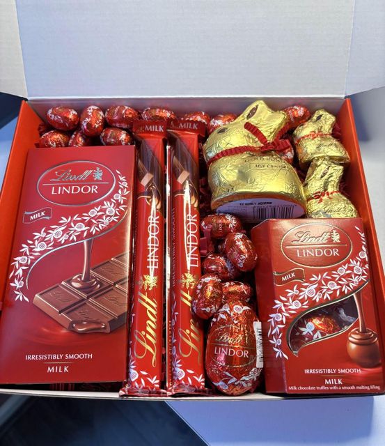 Original Lindt Chocolate Rich Smooth Delight Fresh Premium Quality Excellent Quality Wholesale Price - Image 3