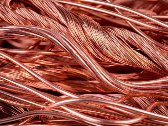 Metal Scraps Copper Scrap Copper Wire Scrap, Mill Berry Copper 99.99% Purity for Sell at Low Price whatsap +255795279787 - Image 3