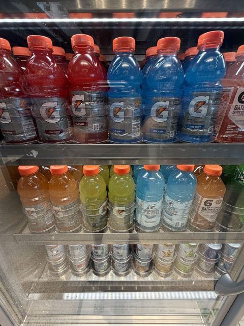 Wholesale Gatorade Sports Drinks Variety Pack 20 fl. oz. 24 pk Premium Quality Hydration Beverage for Gyms Offices - Image 3