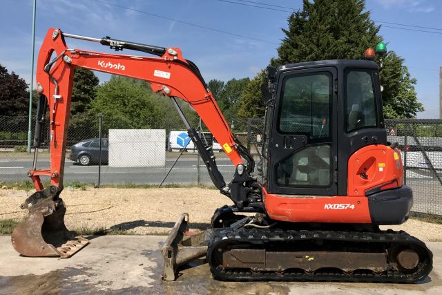 Factory Price KX057 Mini Excavator Bulk Sale Durable Excavation Equipment Available - Image 3