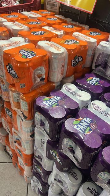 Fast Delivery Japan Imported Fanta Orange Juice Flavored Carbonated Beverage Large Can - Image 1