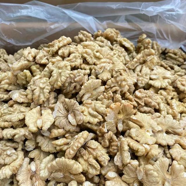 Organic Premium Walnut Kernels for export - Image 3