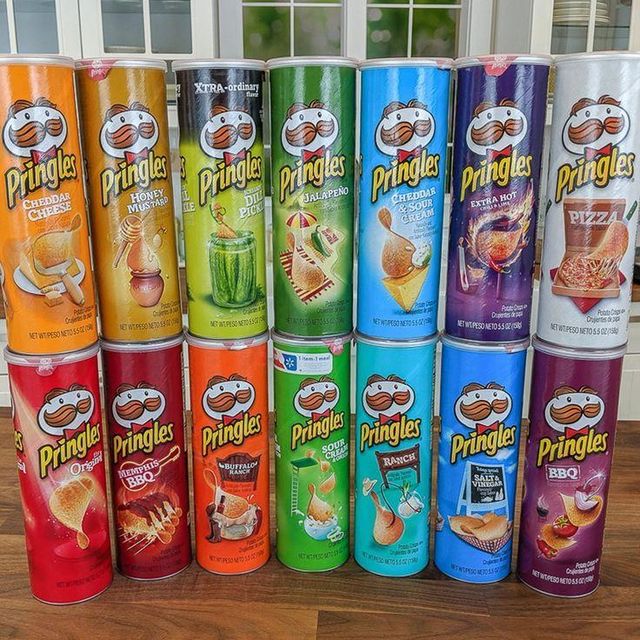 Pringles Original Crisps 40g and 165g Delicious Potato Snack with Premium Quality Taste for Every Snacking Occasion - Image 1