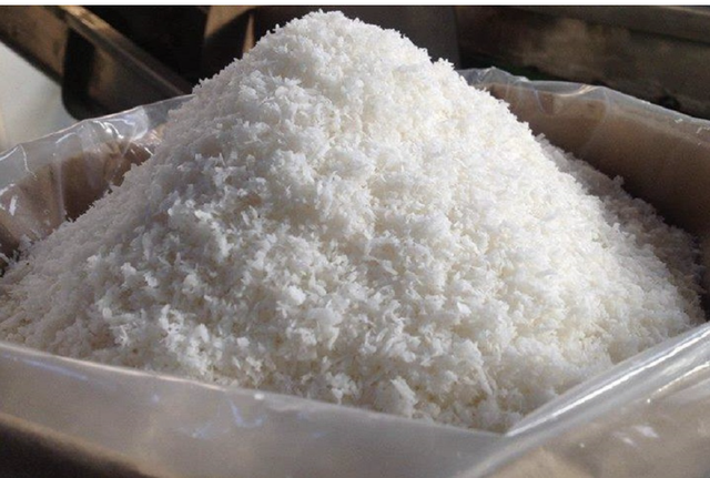 Desicated Coconut High Fat - Image 3