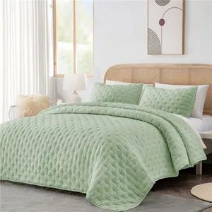 Comforters Classic Elegant Quilted Diamond Textured Reversible Bedspread - Image 3