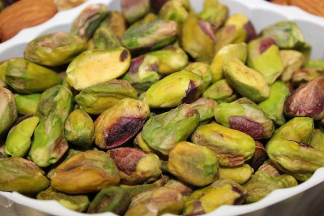 Pistachio Nuts / Raw Pistachio With Shell , Without Shell in Bulk Top Quality Wholesale - Image 2