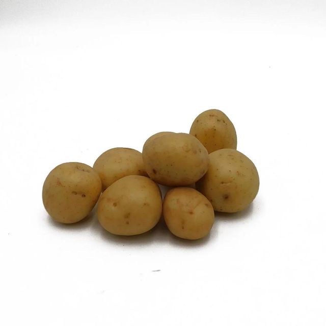 Fresh Potatoes High Quality Farm Fresh Bulk Packed With 100% Natural Taste And Texture - Image 4