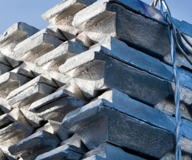 Factory Price Aluminum Alloy Ingot ADC12 99.7 A7 a Grade Aluminum Ingots for for Building Transportation - Image 5