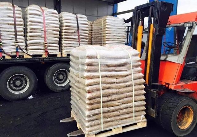 Wood Pellets for Heating 15 kg Bags Wood Pellets - Image 3