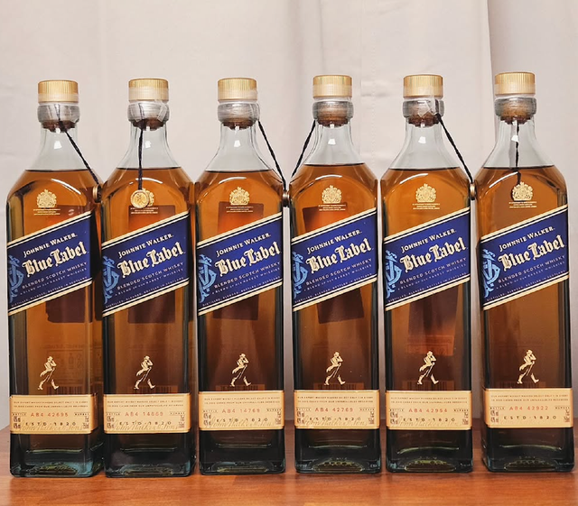 PREMIUM BLENDED SCOTCH WHISKY | Johnnie Walker Blue Label 750ml Johnnie Walker Whisky On Sale - Image 3