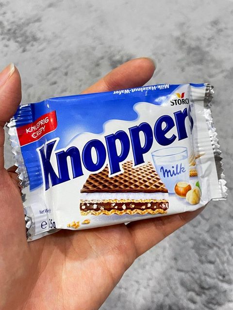 Premium Quality Knoppers Crunchy Wafer Snack with Soft Milk Cream and Cocoa Layers Perfect for Tea Time Family - Image 3