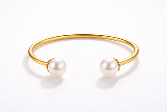 Luxury 18K Gold Plated Freshwater Pearl Open Bangle Bracelet for Women – Elegant Fashion Jewelry - Image 2