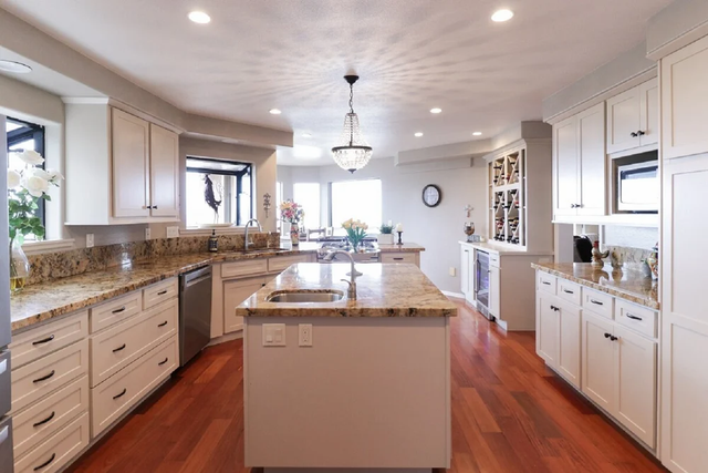 Kitchen Remodeling Service Material PVC Appearance Modern Mode Of Service Offline Service Location Pan India Mode Of Payment Online , - Image 1