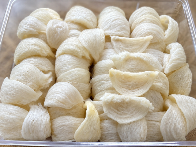 Premium Indonesian Edible Bird's Nest (Clean Dry Bird Nest) - Image 1