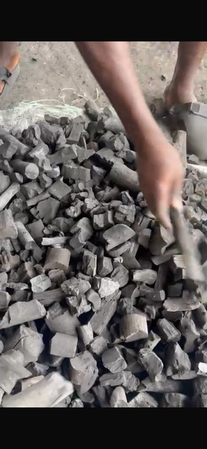 BBQ CHARCOAL - Image 3