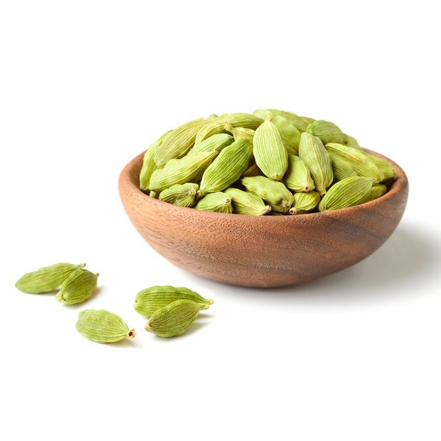 Premium Green Cardamom Pods Fresh Cardamom Spices For Export And Bulk Supply To International Buyers With High Quality - Image 4