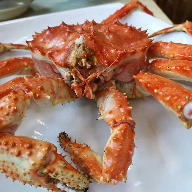 Frozen Whole King Crabs and Crab Legs In Stock Ready to Buy Now with Wholesale Seafood Deals and Express Delivery - Image 4