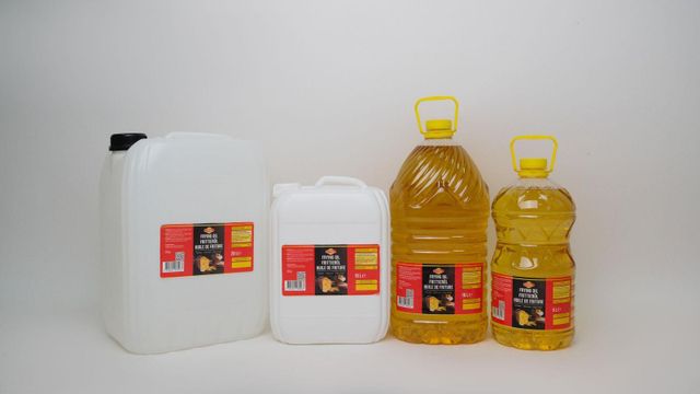 Refined Sunflower Oil Net Weight 1 L Features Without Additives Origin European Continent, Ukraine Delivery Form Bottle, Canister, Flexitank, Unpackaged - Image 2