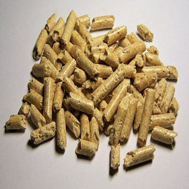 Premium High Quality Pine Wood Pellets Briquette Wholesale 100% Natural Clean Burning Fuel For Home Heating - Image 3