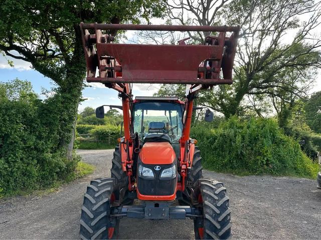 Wholesale Price Kubota M9540 Tractor Heavy Duty Farming Equipment With High Lift Capacity And Smooth Operation - Image 4