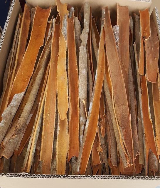 Cheap price broken Split Dried Raw Cassia Bark Single Herb Spice Best Selling Vietnam origin best selling - Image 3