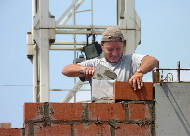 Brick Wall Construction Service - Image 3