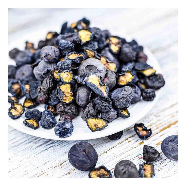 High quality dried blueberries offered for wholesale and export grade orders - Image 3