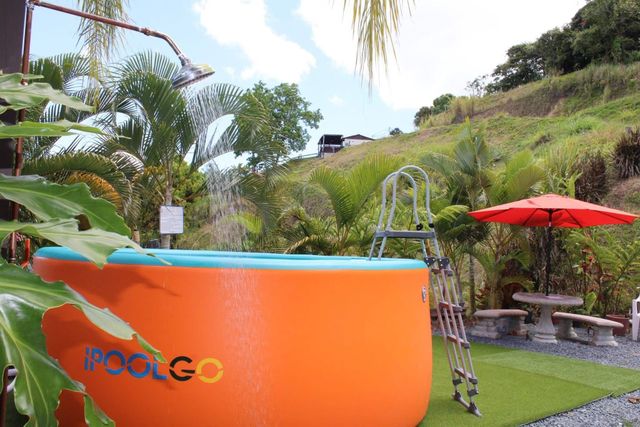 Inflatable ipoolgo ,pools, supplies for sale - Image 2