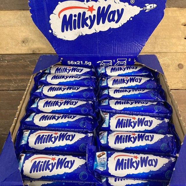 Premium Milky Way Chocolate Candy Bar With Smooth Caramel And Creamy Flavor Perfect Sweet Snack - Image 3