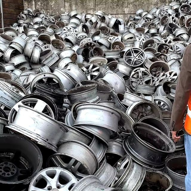 Recyclable Aluminum Wheel Scrap Prepared Under Strict Sorting Wheel Scrap For High Output Smelting Applications - Image 4