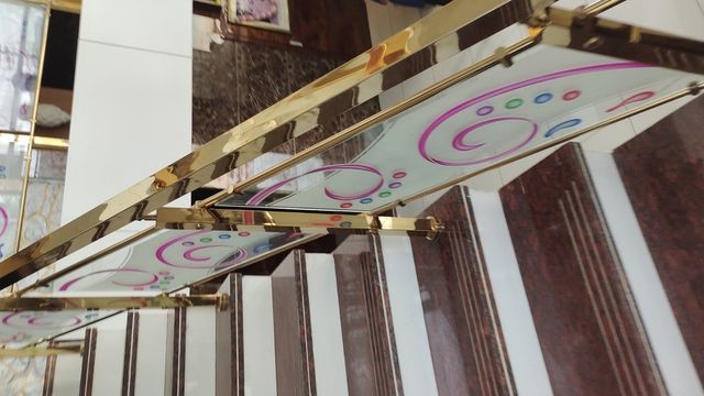 Stairs Gold PVD Hand Railing Position Stairs Wheel Width 35 Mm Railing Height 3FUT Wheel Diameter 120 Mm Material Stainless - Image 6