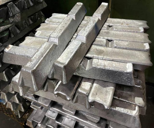 High Quality 1000 Series Non-Alloy A7 A8 A9 99.9 99.8 99.7 Aluminum Ingots with 99.9% Metal Material From USA - Image 4