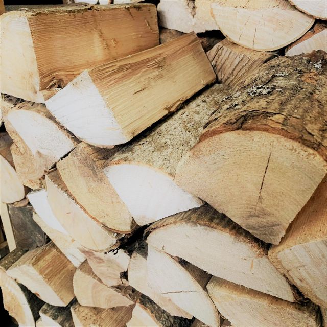 Dried Ash Firewood for Energy Premium Wood Fuel Heating Cooking Long Burning Dry Logs High Heat Output Perfect for Home Winter Stove Fireplace Use - Image 3