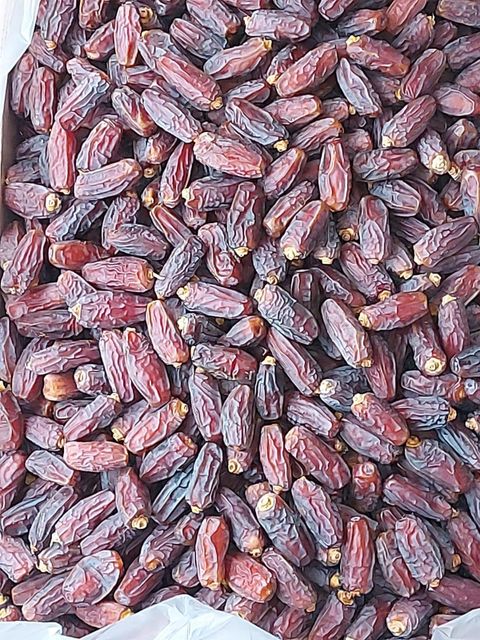 Ajwa Dates - Image 3