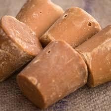 Jaggery Grade A Origin India Features Organic Texture Whole, Cubes, Powder Purity 100%% Natural, Unrefined Product Type Confectionery, Jaggery - Image 2