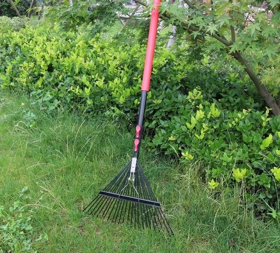 Retractable Wire Extension Leaf Rake Dead Leaf Rake Origin China Model NO. ZX Trademark ZX Shrink Shrink Shape Flat - Image 3