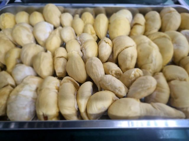 Frozen Durian (Monthong and Ri6) Grade A Type Frozen Place of Origin Vietnam Storage Temperature -18C, -18c Brix Class A 28 Up - Class B 26 Up - Image 4