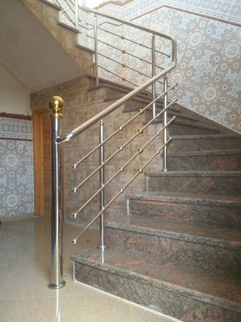 Ss Simple Railing, Mounting Type: Stairs Modern Yes Material SS Brand Fortune Position Stairs Color As per Need I Deal In New - Image 3