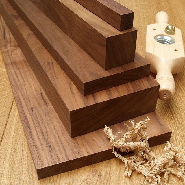 American European Walnut Wood Lumber Log Timber Sawn Best Appearance Negotiable Price - Image 1