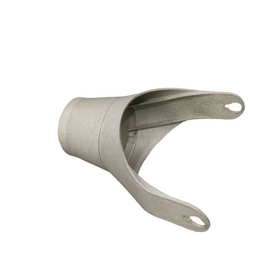 Spacious Plastic Bird House for Nesting and Roosting Comfort - Image 6