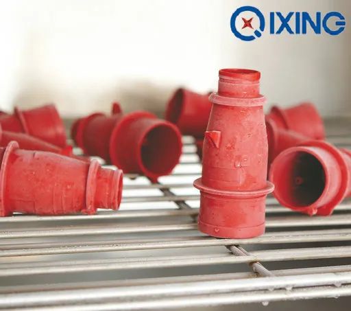 IP67 Waterproof Industrial Plug for CE Certification (QX278) Current 16A Origin China Brand Qixing Voltage 230V Shape Cee/IEC - Image 4