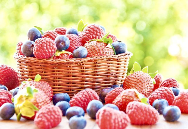 Various Good Quality Fruit Berries frozen Mix Fruit Raspberry Blackberry Blueberry - Image 5