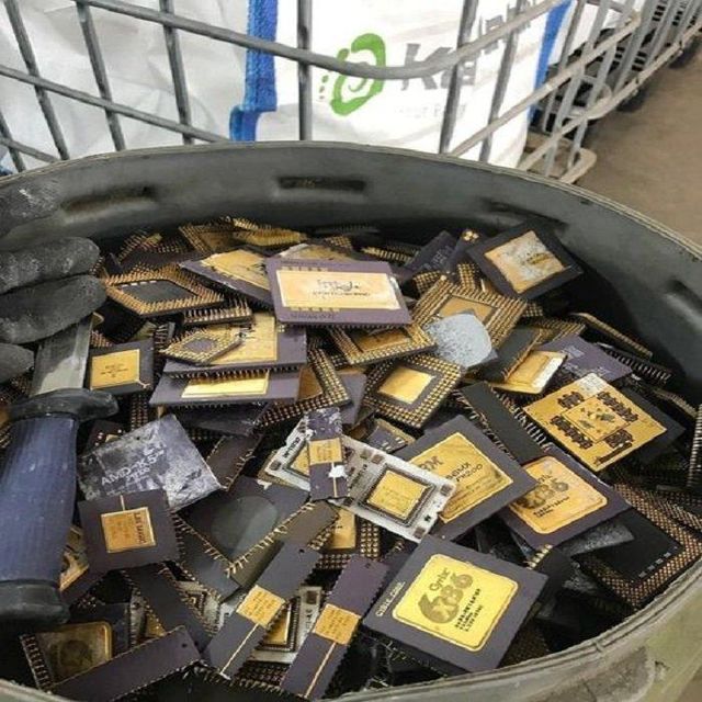 Wholesale Ceramic CPU Scrap With Gold Pins Used Intel Pentium Pro Processors for Desktop Computers AMD Brand for sale - Image 3