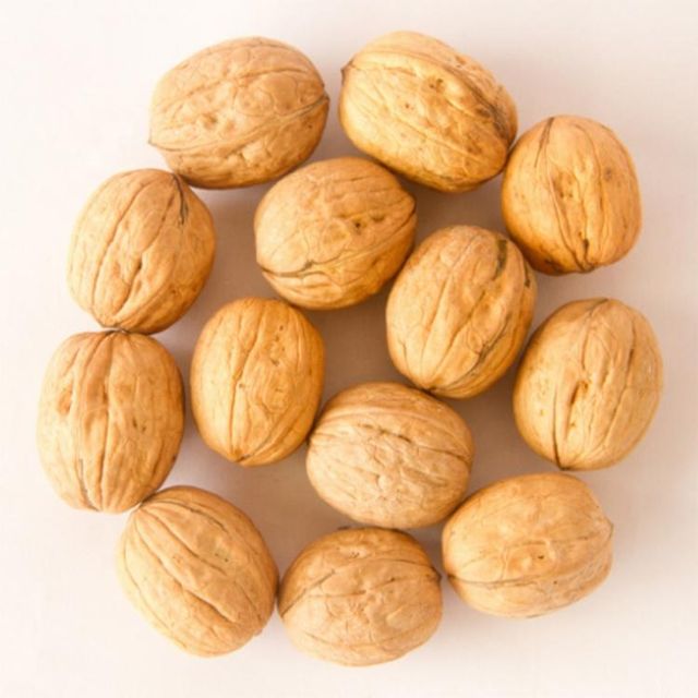 High Quality Raw Walnuts Without Shell - Image 3