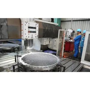 Precision Machining Services for Custom Tube Sheet Solutions - Image 4