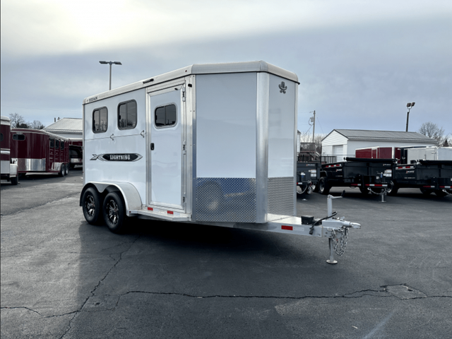 Two Horse Trailers / 2021 Titan 2 Horse Trailer - Image 2